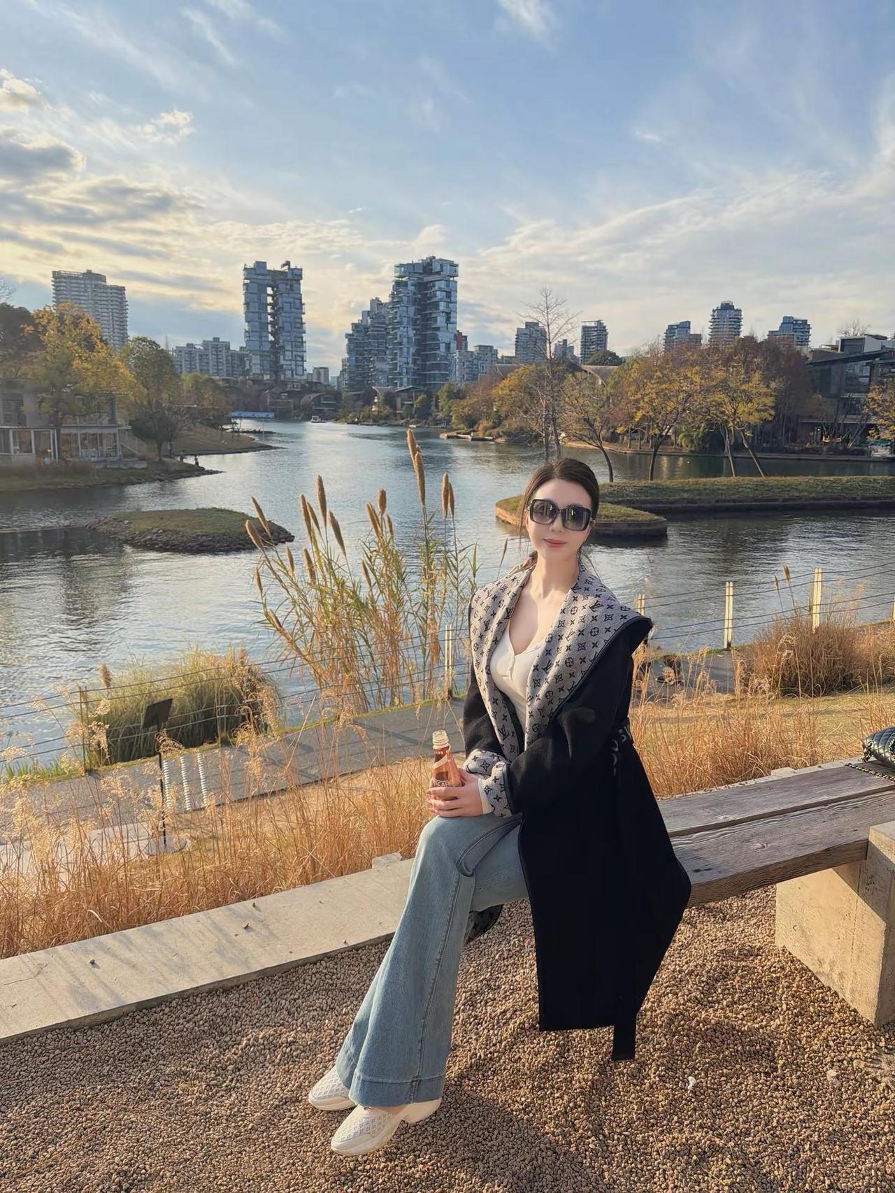 我想和那个人就这样过一生 我想要两个人有完整的缘分