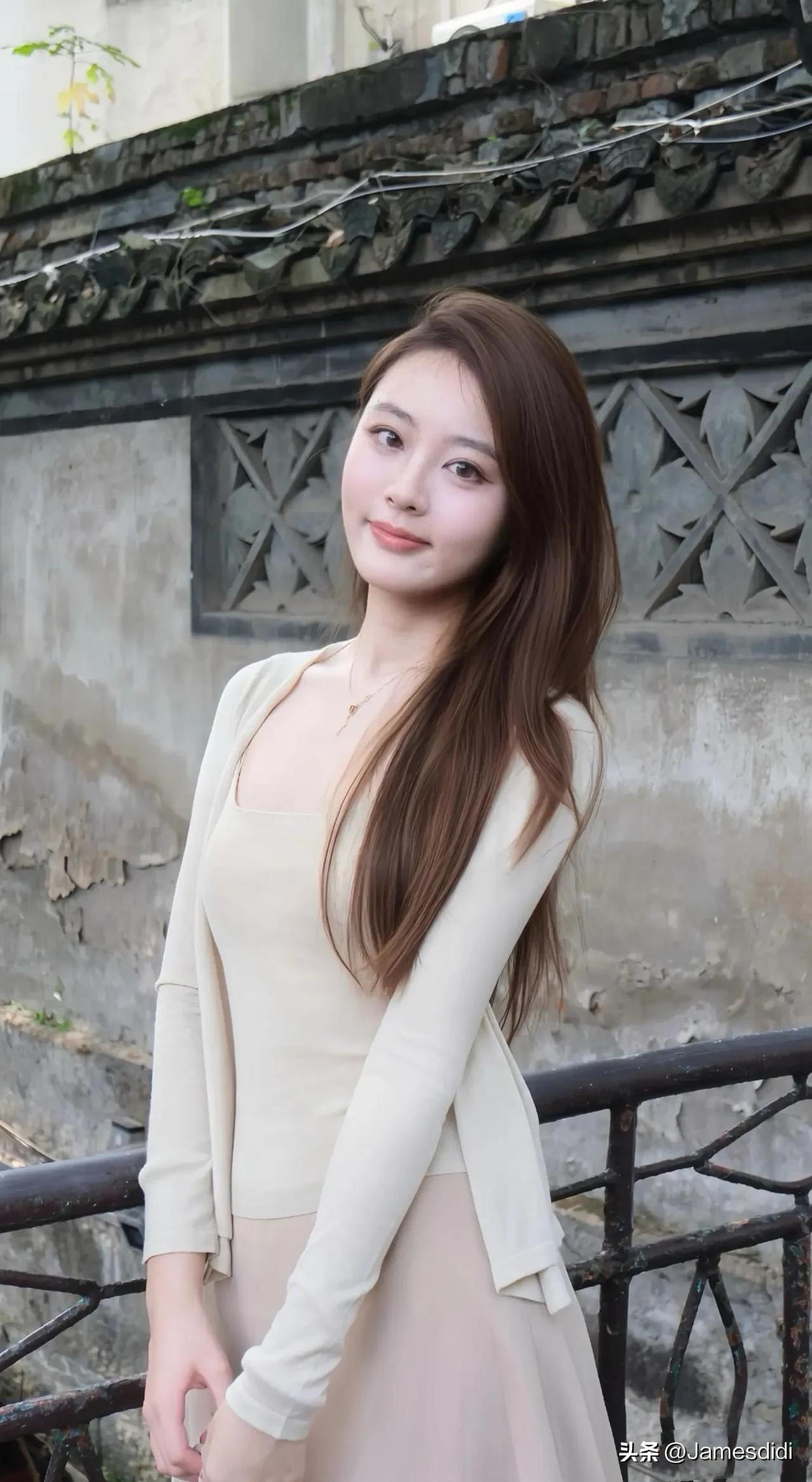 为啥全国男人都偷偷馋东北女人？
真不是只看大高个和好看的脸
是她们那股子不绕弯的