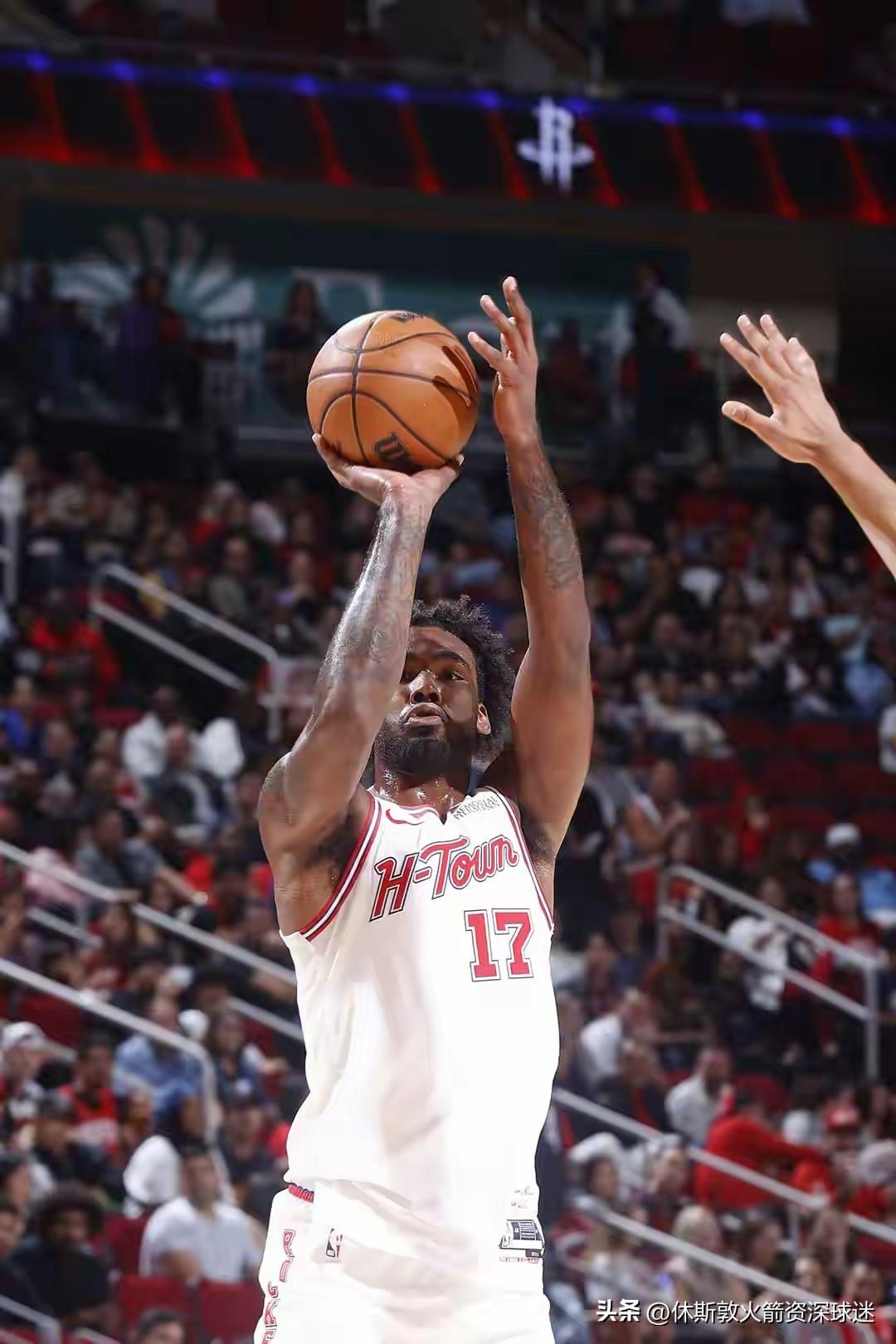 火箭塔里伊森说实话如今发挥不好，最重要原因就是不服乌杜卡！！！