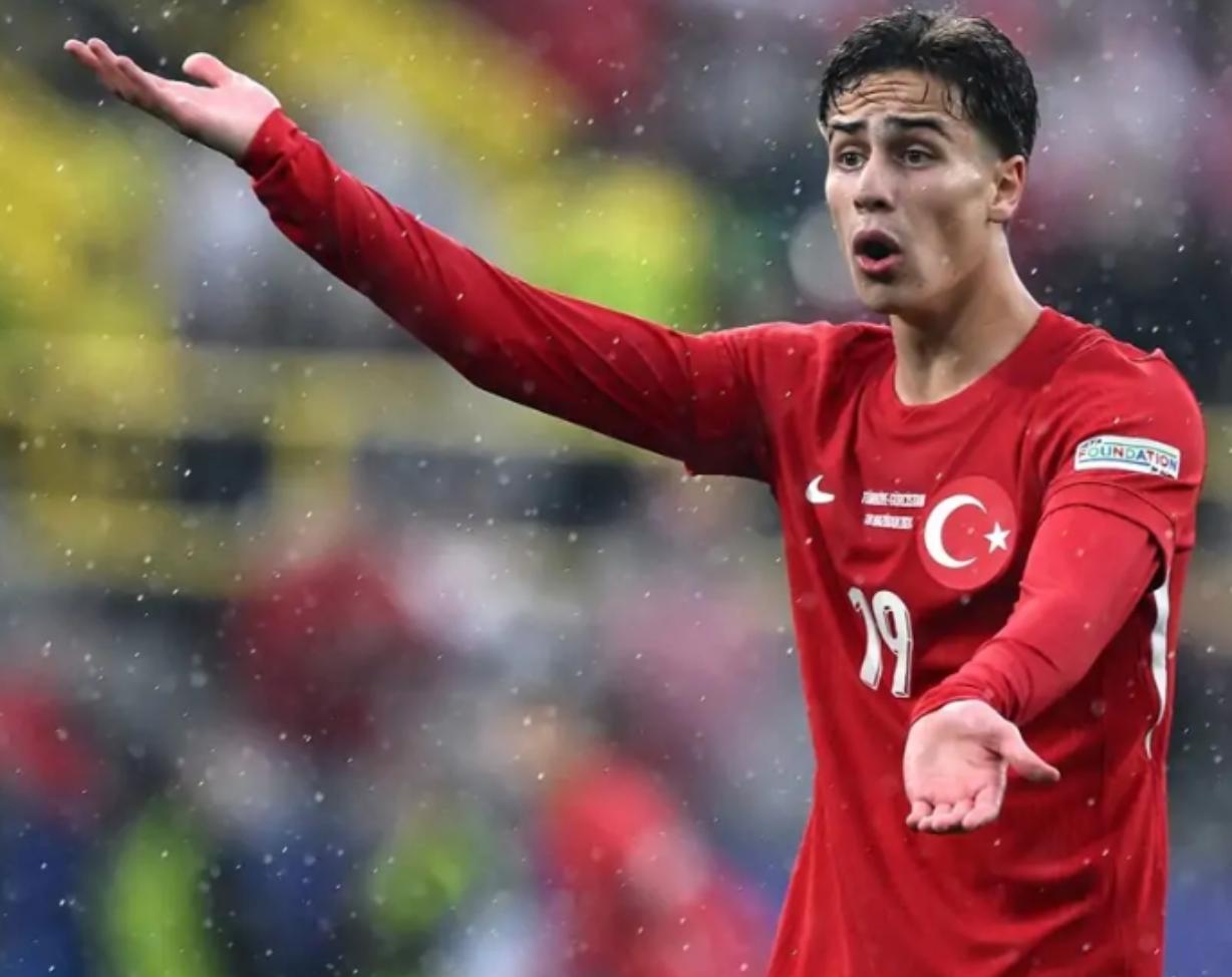 Redazione JuventusNews24
西班牙与土耳其的预选赛以2-2