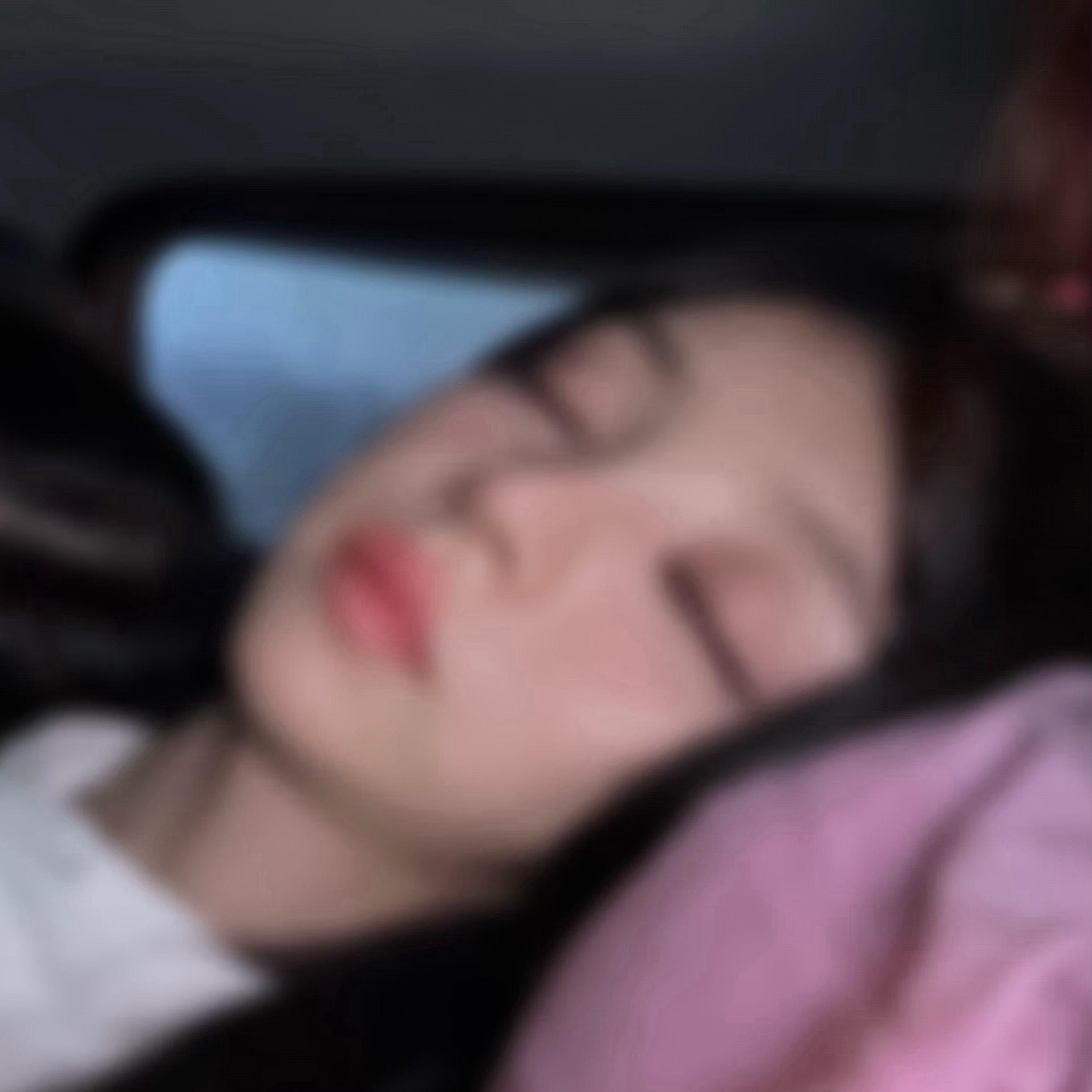 娥包子呀，， 