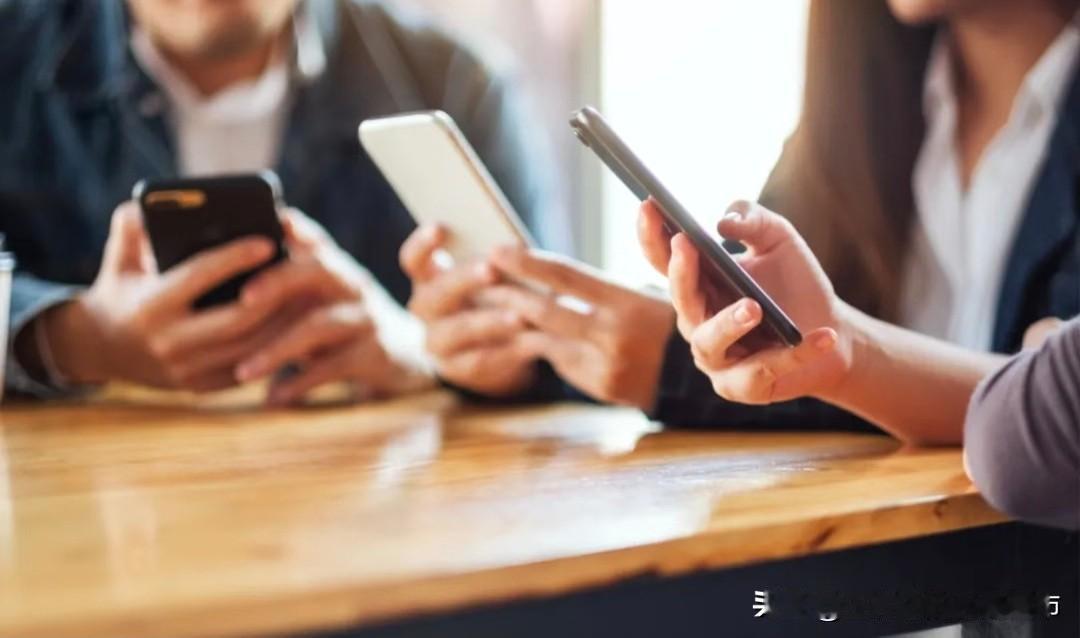 网络短剧对孩子的价值观绝对会产生负面影响，甚至这种影响比我们能想象到的更深远。现