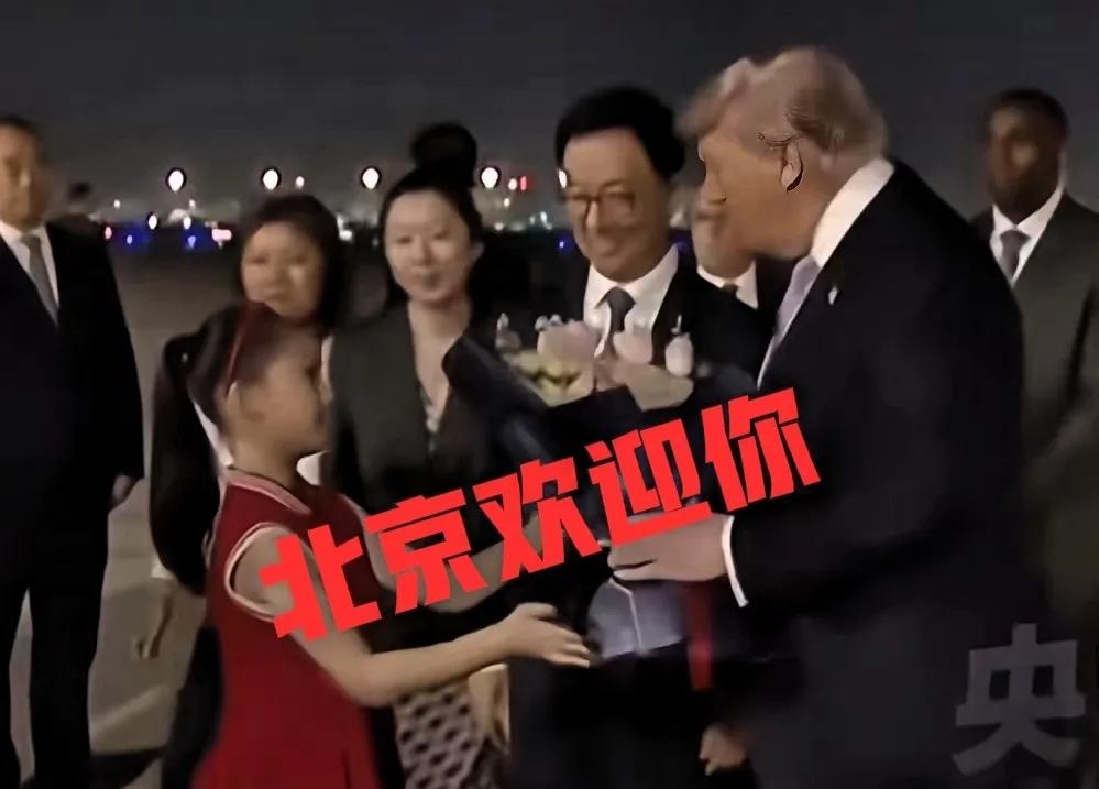 一袭红裙惊艳全场！小女孩的顶配人生体验，从来不止运气
 
这个红衣服的女孩，这几