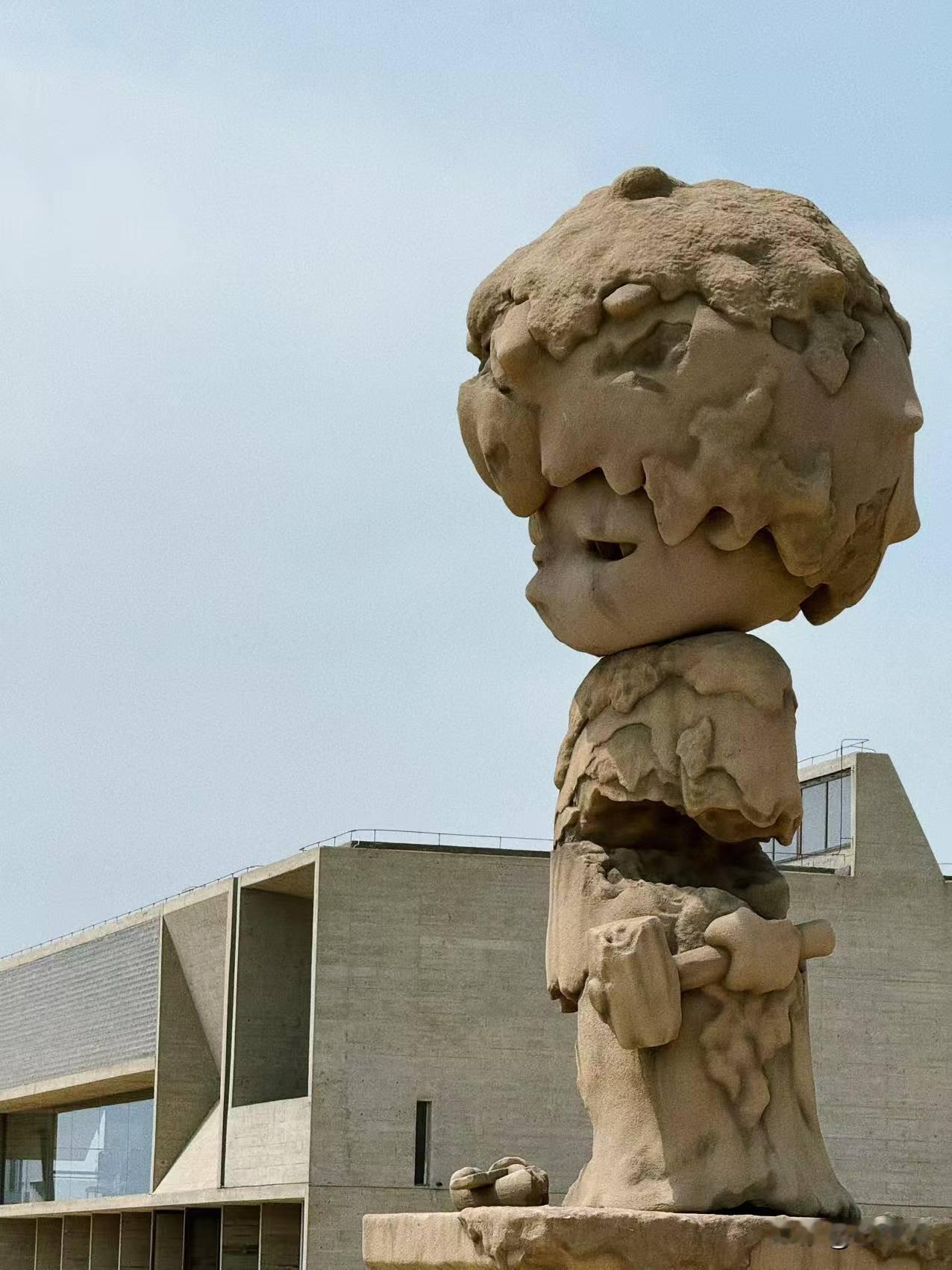 得失本是常态，不必为一时的失去耿耿于怀，也不必因一时的得到沾沾自喜，保持平常心，