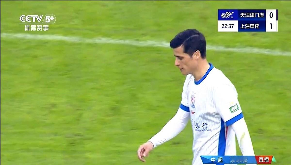 特谢拉要控制住啊！申花2-1赢了津门虎，可他的情绪又没绷住。全场跑了11.2公里