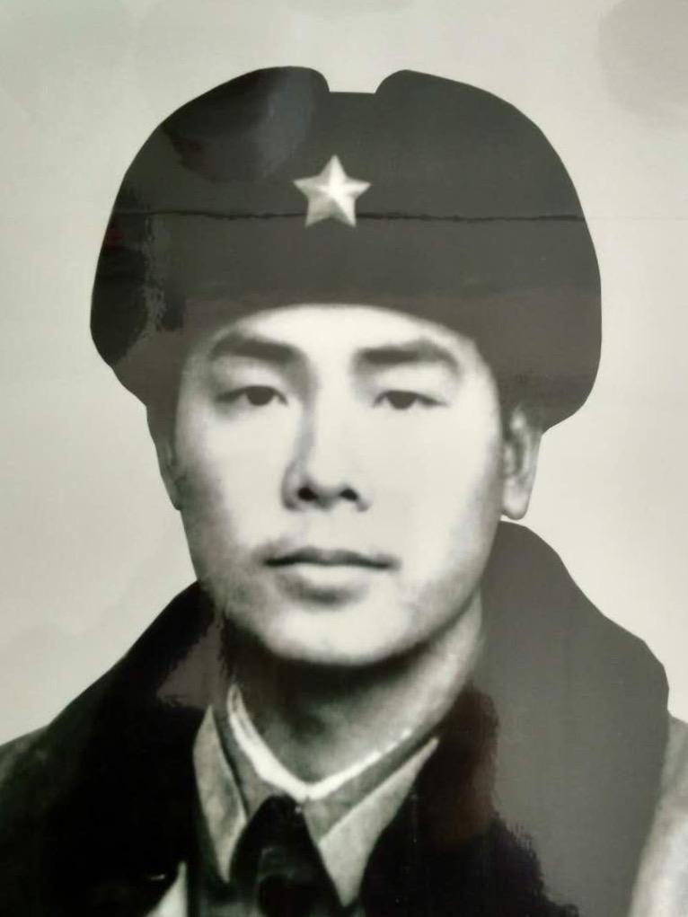 苏建中(1958—1979)，广东大埔县平原乡逆流村人。他在高中毕业后的1974