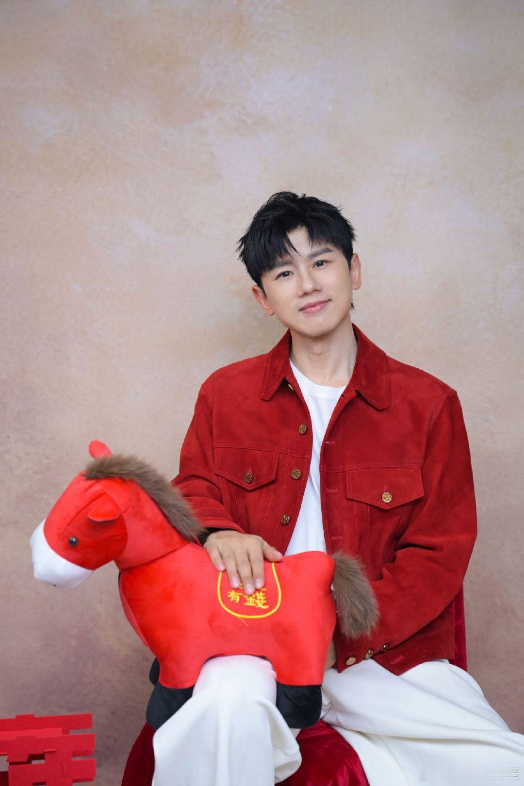 张杰希望2026鸟巢场数突破纪录 张杰自曝曾设计音综被实现新浪娱乐盛典突击队✖️