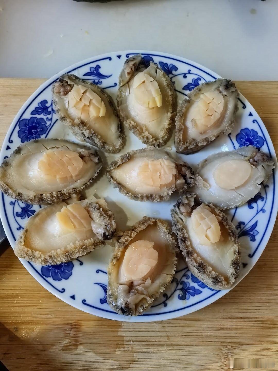 除夕除夕快乐 除夕，咱中国人的大事。无论是达官显贵，还是咱老百姓，家家户户弄几个