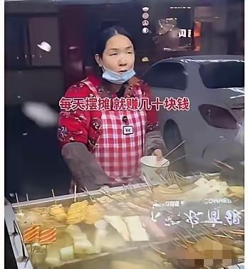 浙江男子离婚五年赚600万返乡，街头偶遇前妻的一幕，看哭无数人。
 
当年他负债