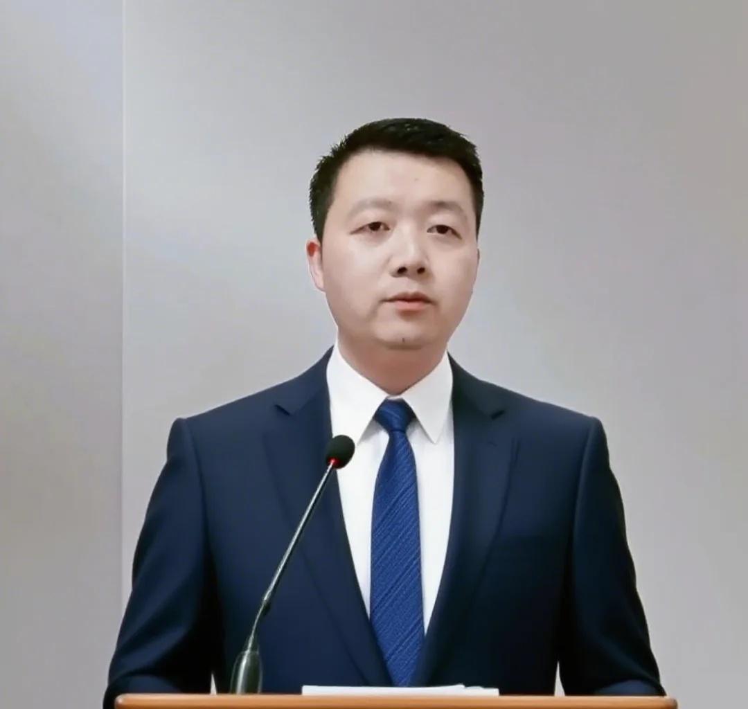 罗鸿：强烈呼吁立法，将拐卖儿童犯罪行为一律判处死刑，买卖同罪！
拐卖孩子是泯灭人