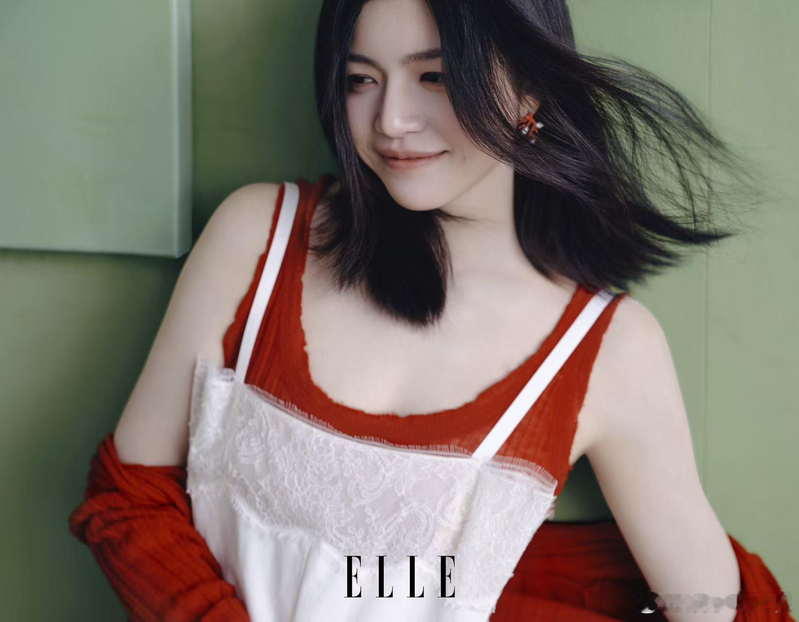 陈妍希开春ELLE大片陈妍希马卡龙色系大片  有一种高级感叫的春天！马卡龙色系被