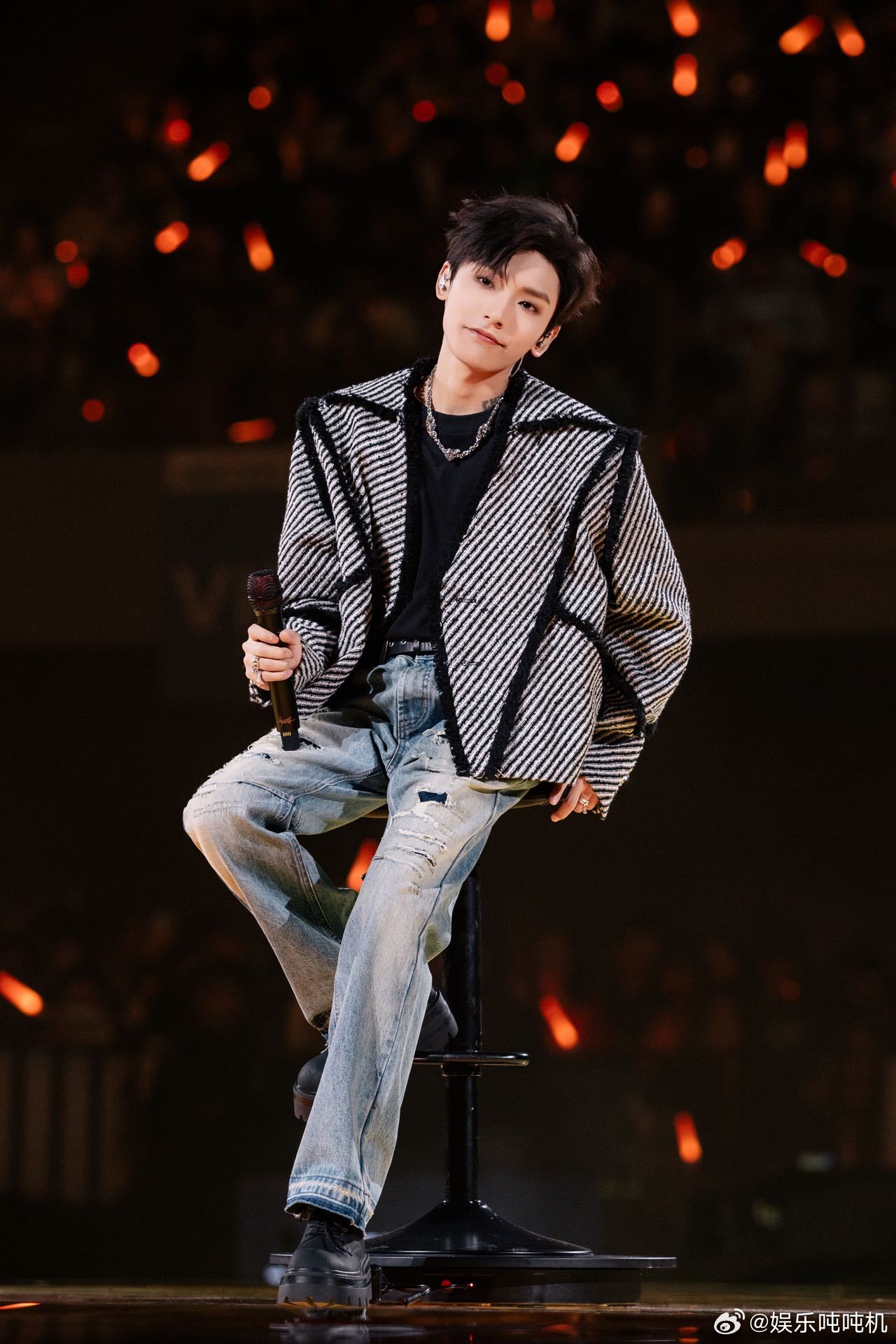 郑润泽旷野演唱会七城官宣 苏州站的精彩成了最好的预告，让人对后续场次充满信心。现