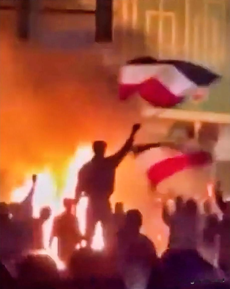 1月23日晚上的最新消息，速报，全都不容错过，第四条： 伊朗抓捕73名美以相关雇