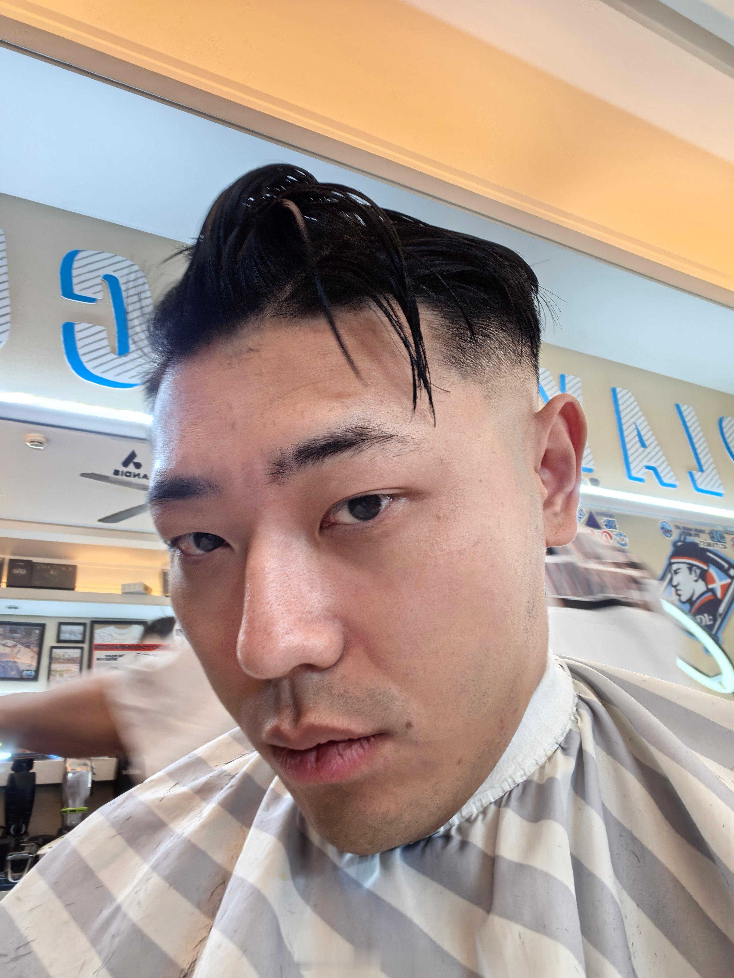 淡人不是一直就是淡人的，因为岁数大了，激素分泌水平在下降，对很多事物其实是提不起