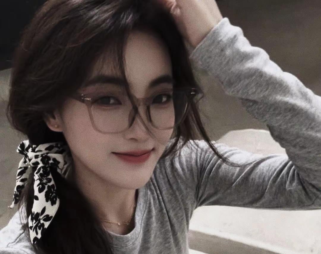 生活的刁难，是命运馈赠的伏笔，低谷时积蓄力量，高峰处保持谦逊，未来自会柳暗花明