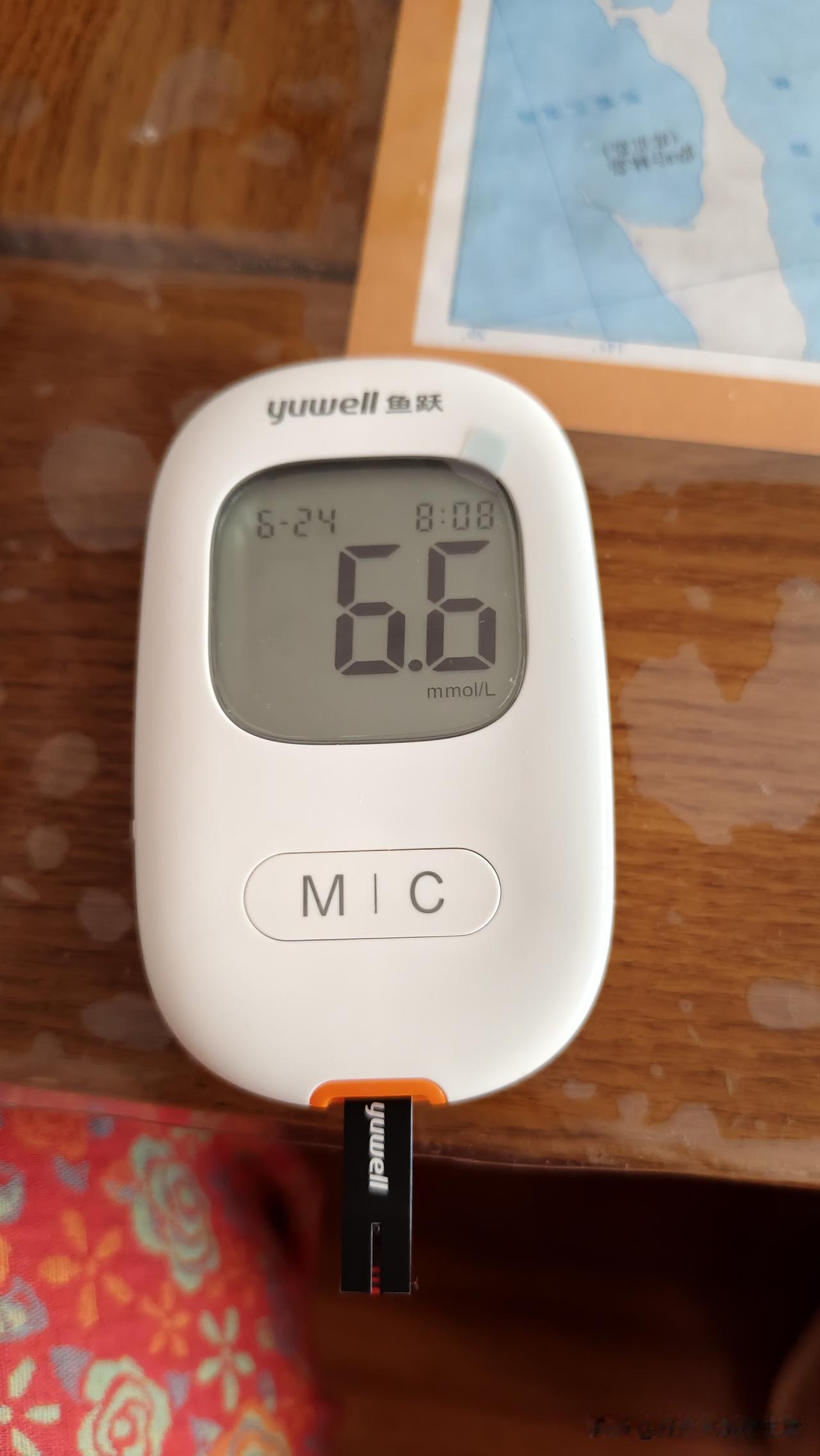 都说血糖看不见摸不着，等数值上来才知道要重视。我是一名青岛退休大姐，回想去年体检