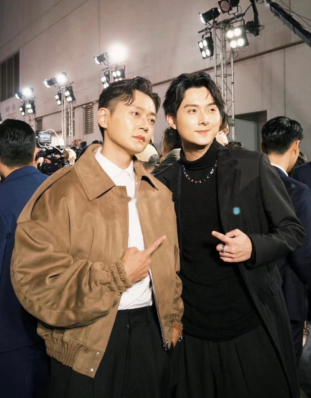 张振朗和王浩信2.0合照 ​​​