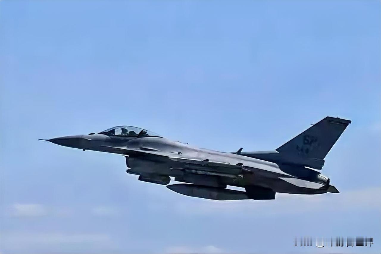 中美战机在黄海上空发生对峙！
2月20日一早，中方发布了一则消息，内容是：“近日