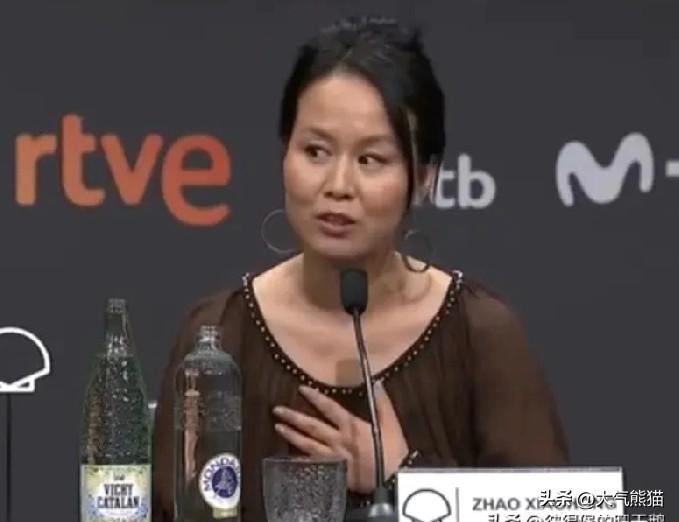 让人好奇的是，监狱里的妈妈这部电影出来之后，那些公交车标语事件中纷纷下台造势的媒