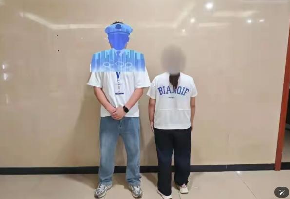 这是闹哪出？贵州仁怀一名女子婚后外出打工，谎称单身和一名男子相恋，随后一同返乡，