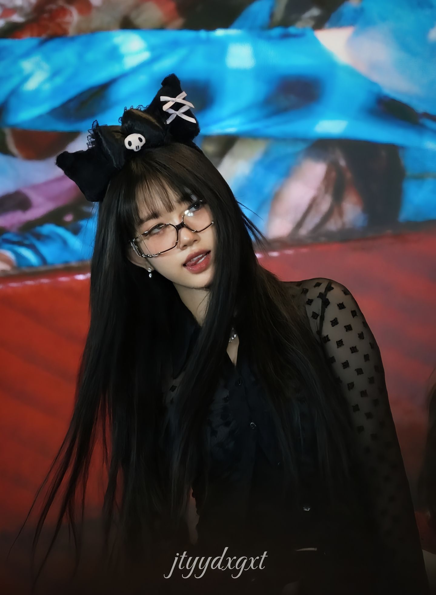感觉是一款出场自带BGM的长相（meovv的SOOIN🫘：今天也要当小狗星探 