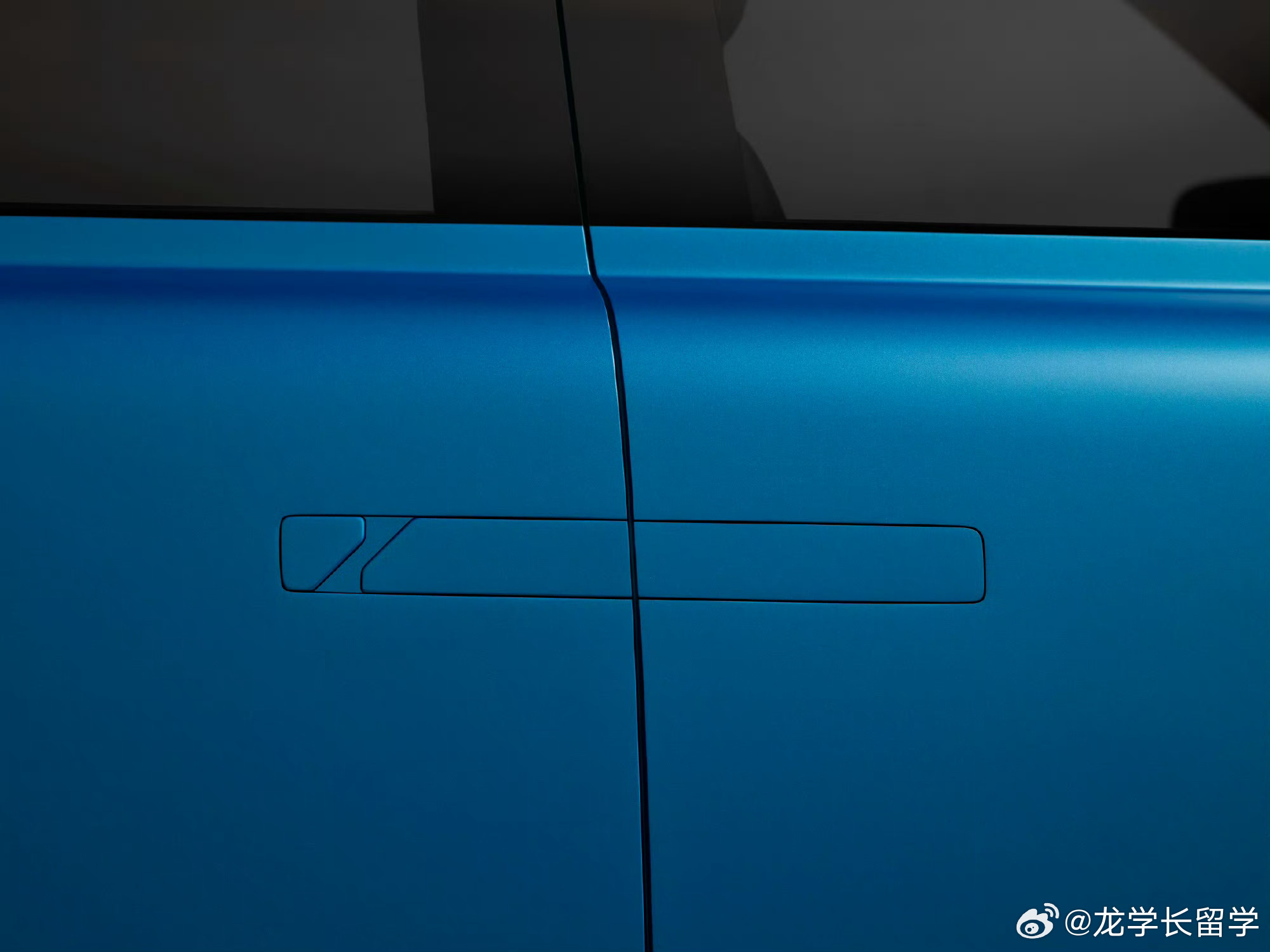 智能化路虎来了新能源路虎真的来了！刚在路虎FREELANDER神行者首秀现场逛完