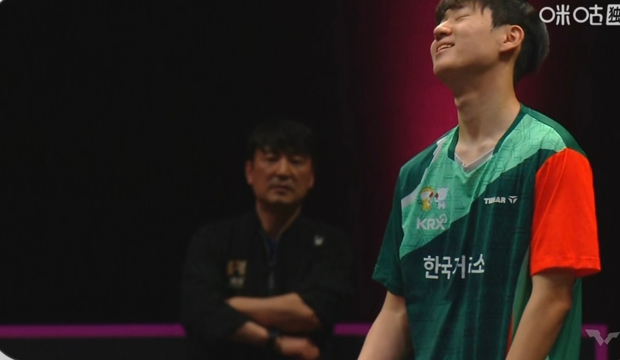 2026wtt多哈冠军赛男子单打32-16邱党3-0吴晙诚（11-9 11-8 