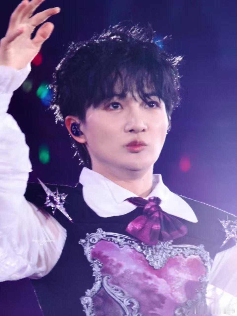做生活牛马太苦 吃点萌的缓缓😚🥺周深演唱会上不让搓澡周深好舞不挑曲