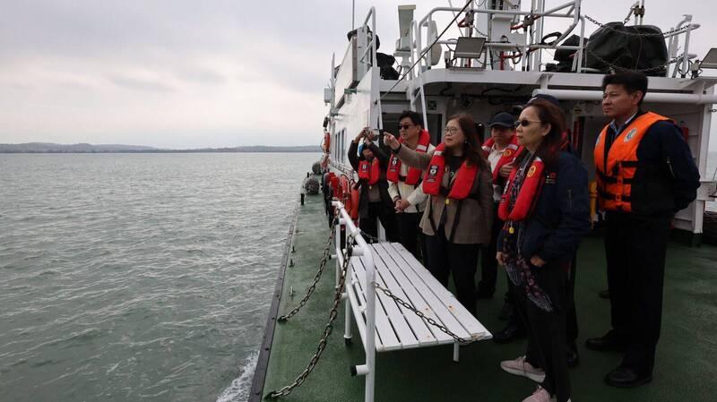 湾湾说我们怕了！
what？

是的，湾湾就是这么说的
怎么回事呢？

昨天上午