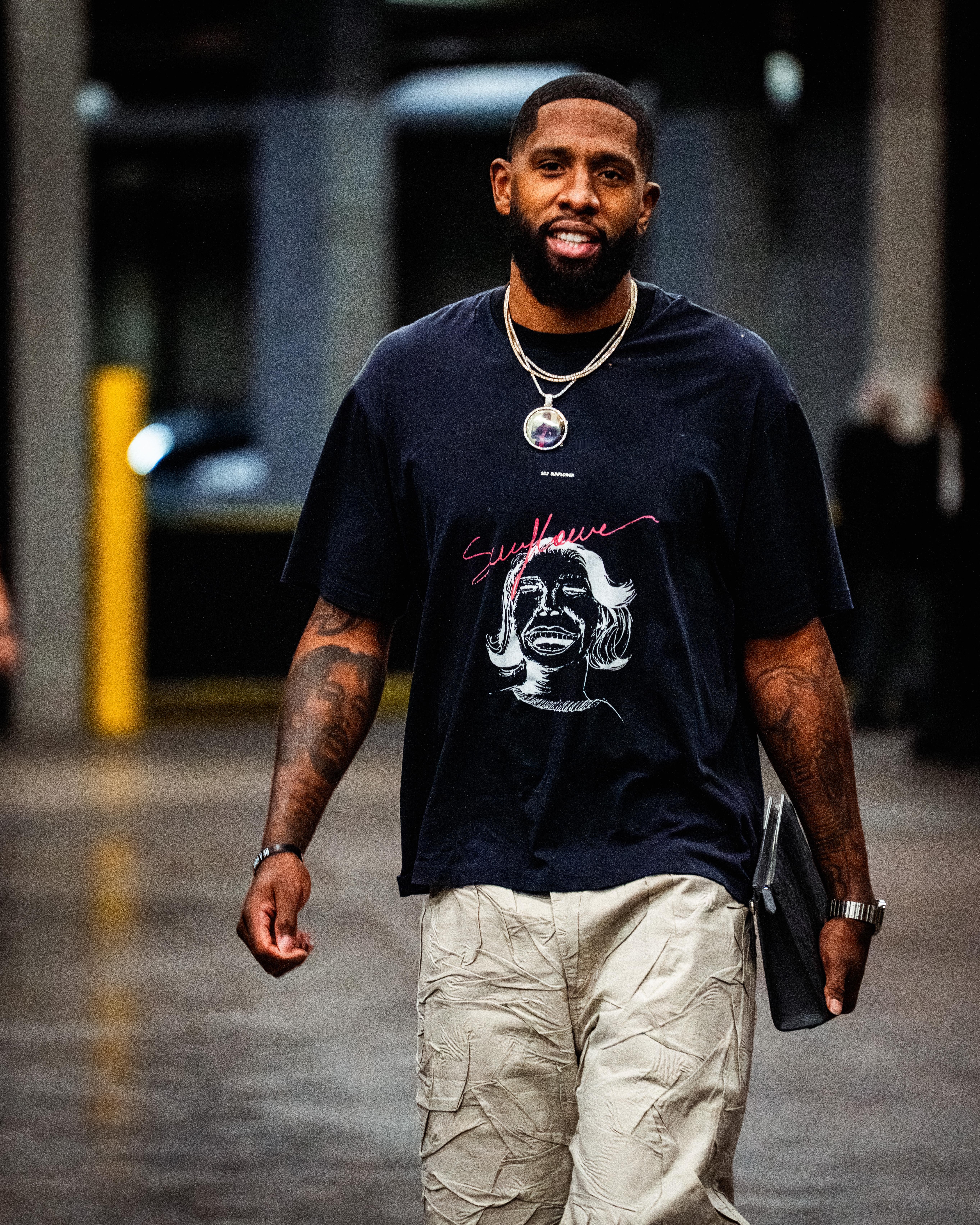 面对球队阵容的调整，奥尼尔强调了拼劲的重要性：“无论场上是谁，努力程度决定了一切