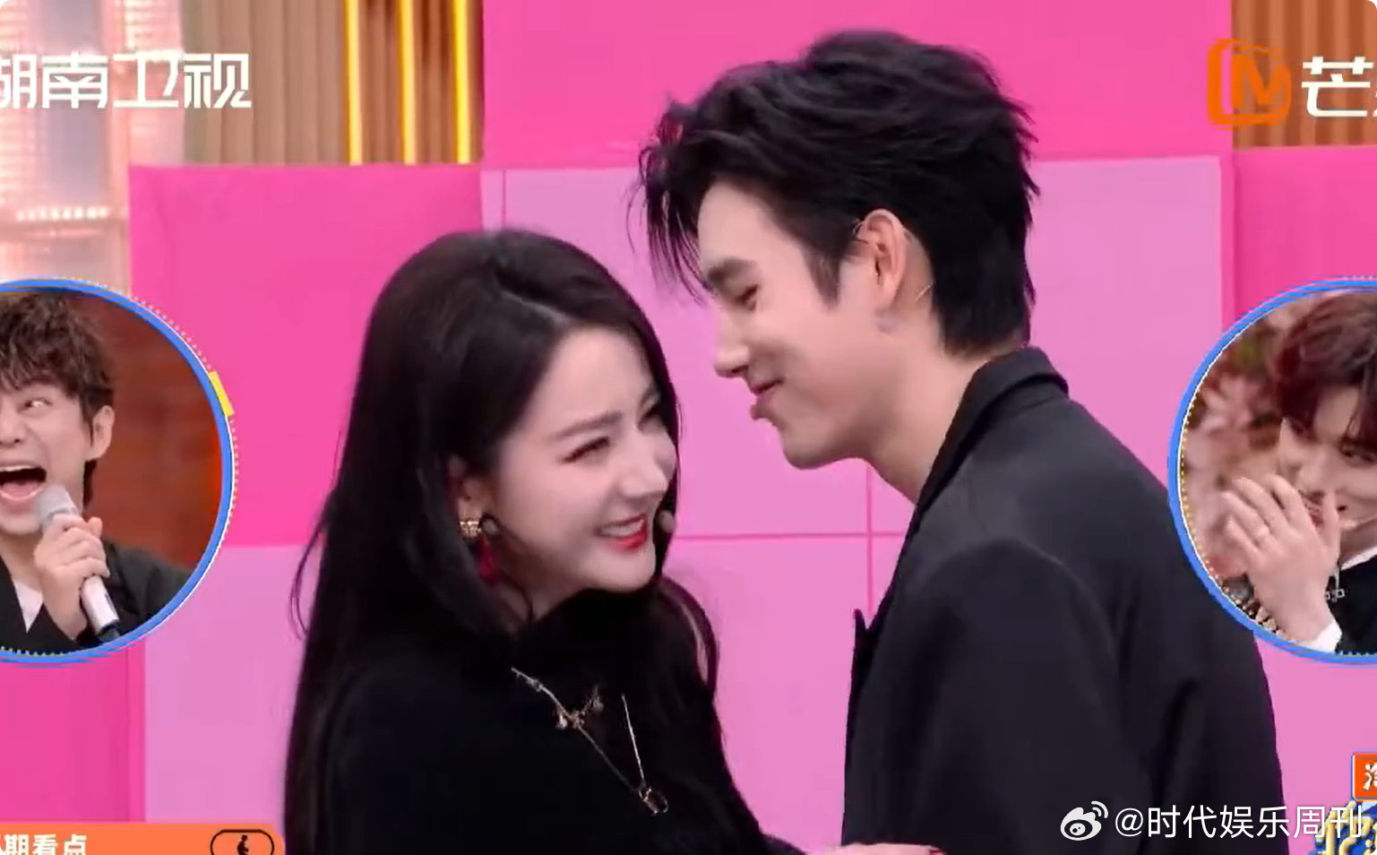 迪丽热巴陈飞宇姐狗饭真香看到热巴和别人互动，陈飞宇立刻吃醋阴阳，这占有欲也太好嗑