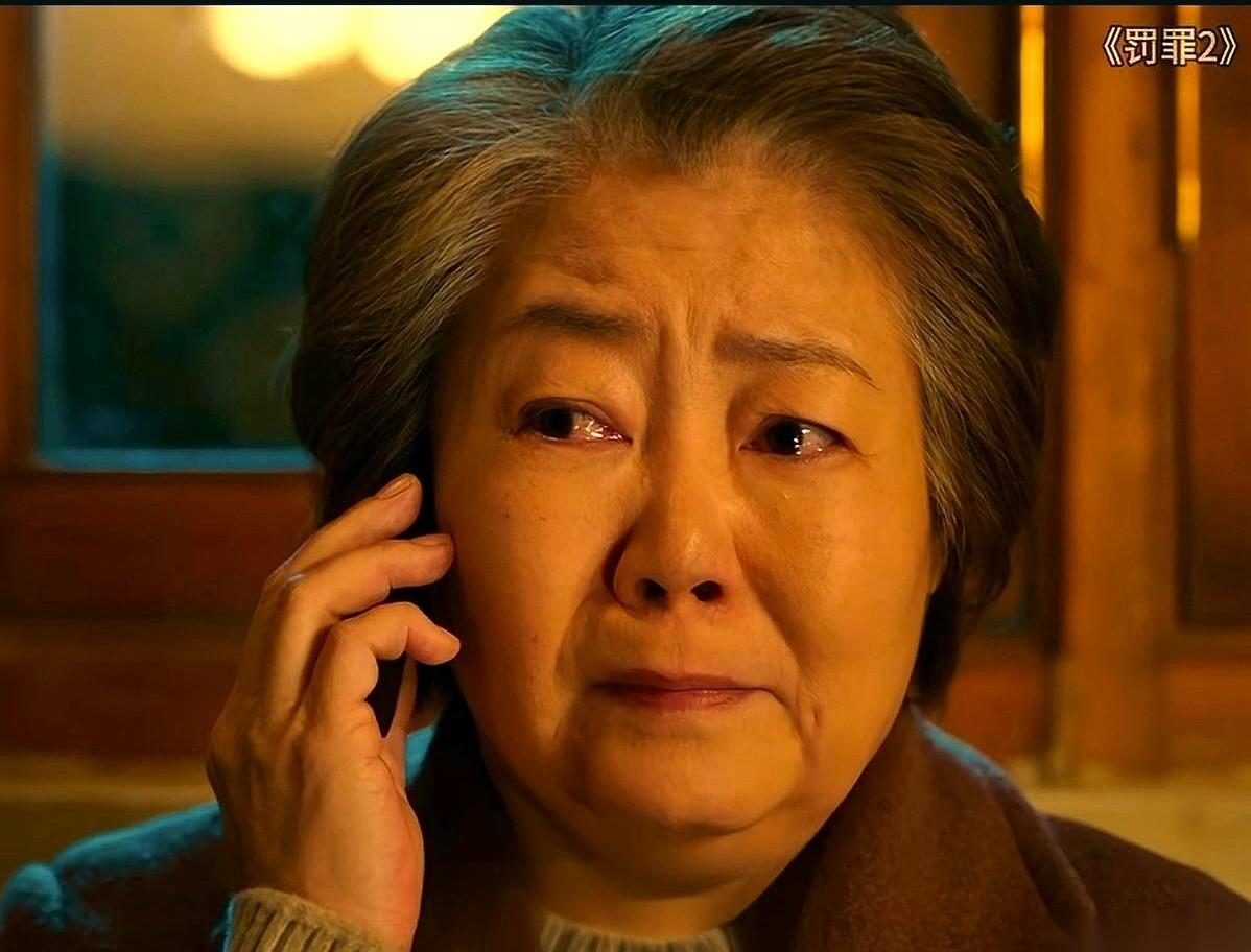 最后那通电话，直接给我干沉默了。
“你老婆孩子都好。”
我一个大老爷们，眼泪当场