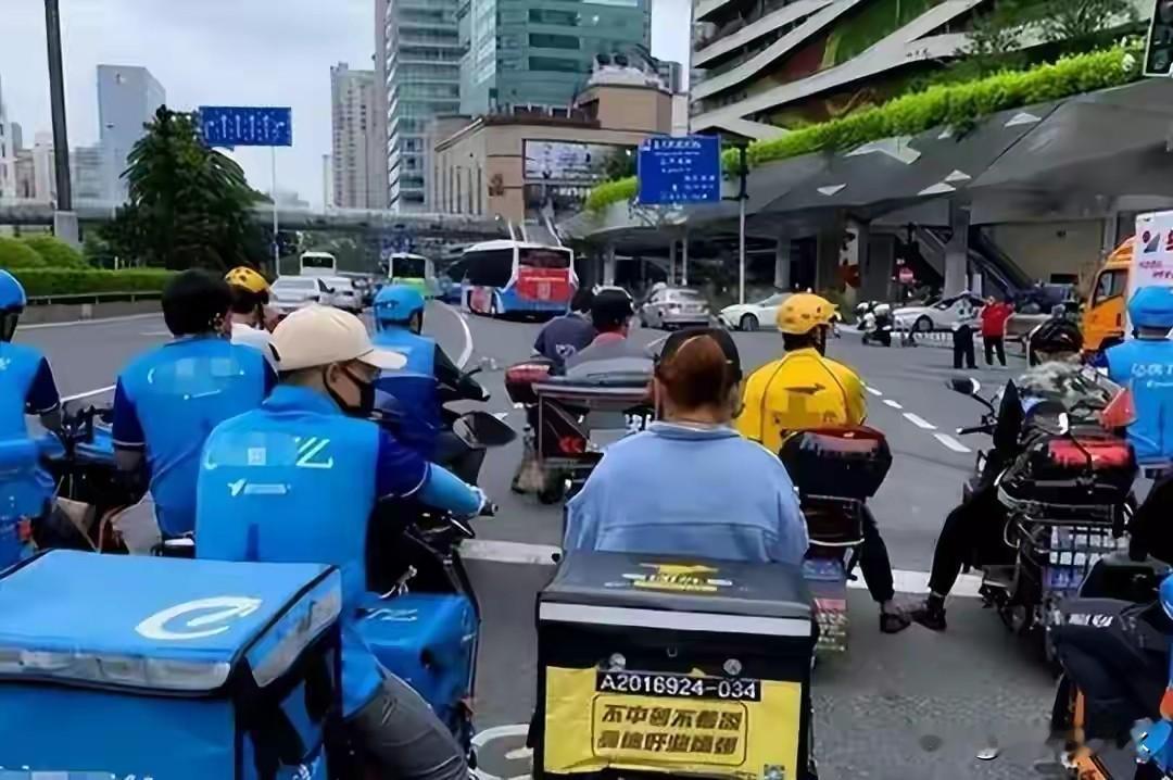 基层干部为何压力大？
因为基层干部做的都是具体的事情，琐碎琐碎还是琐碎，干好了就