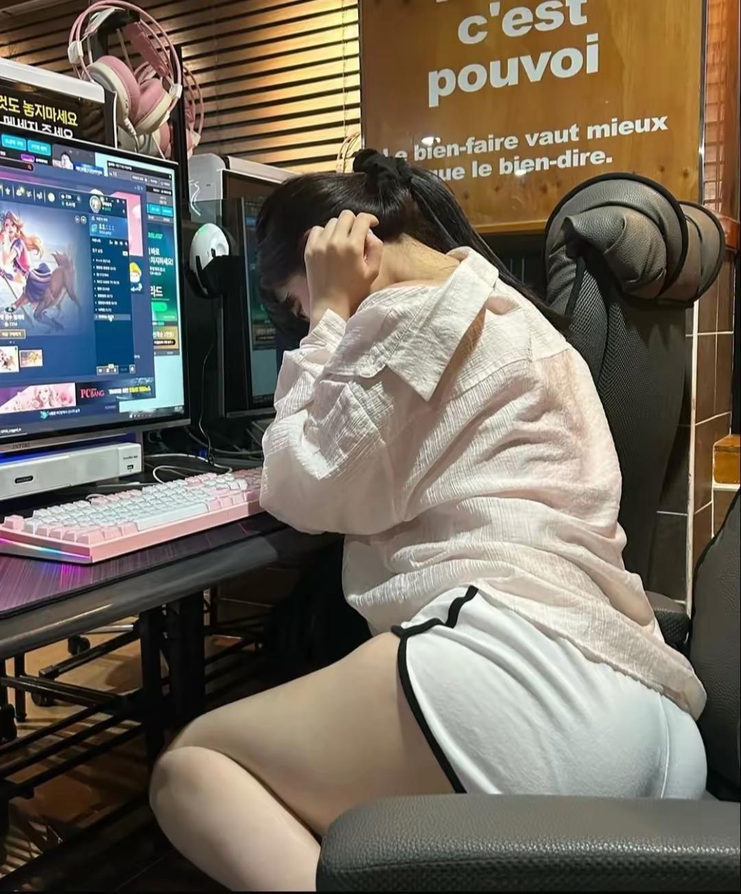 请用一句话概括,幸福是什么?