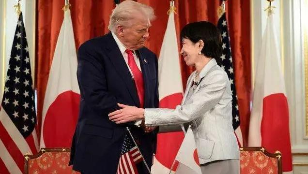 横跨大半个地球专程赴会，换来的却只有特朗普区区 35 分钟——而高市早苗对此还得