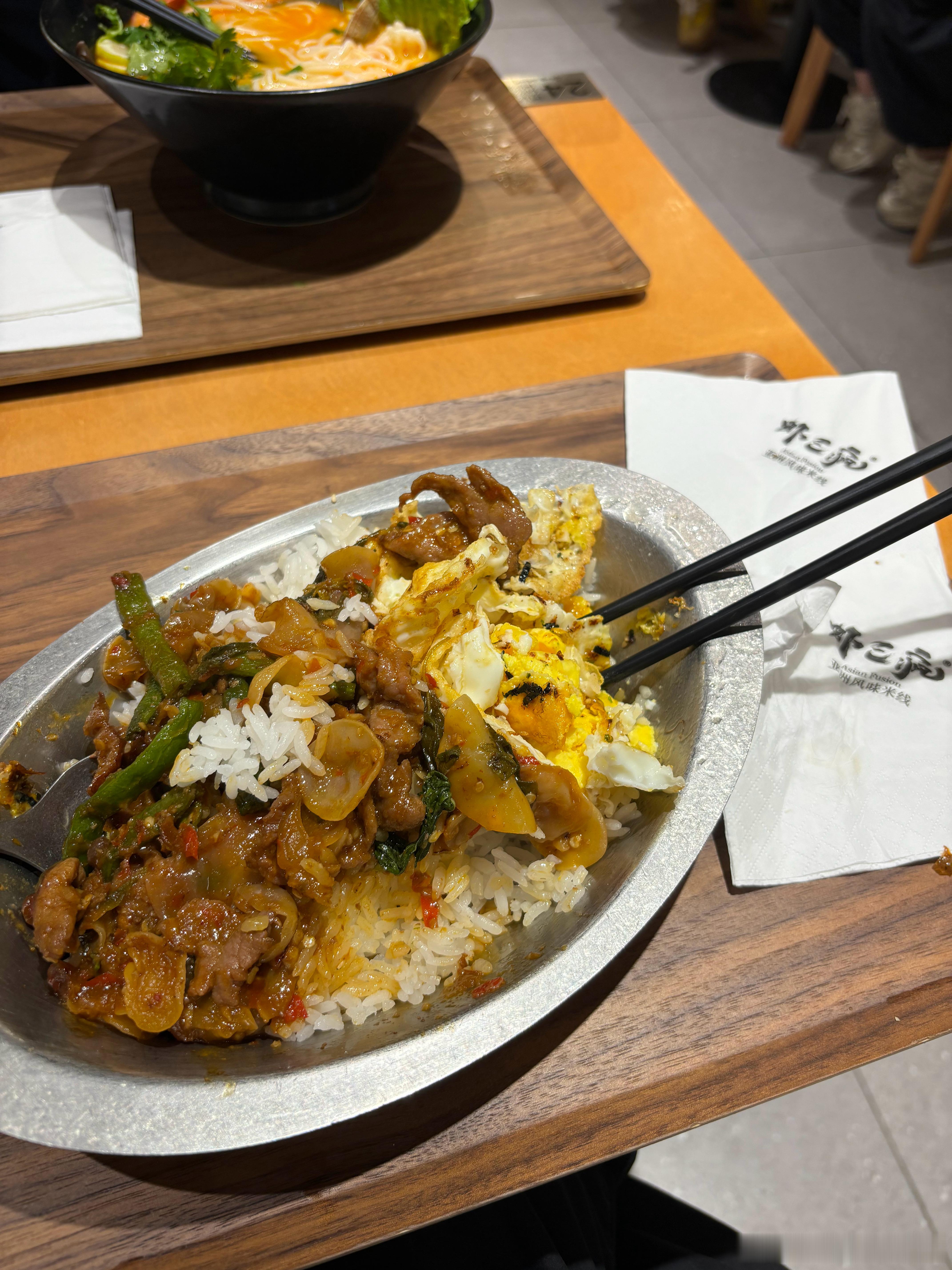 今天突然对米饭大开杀戒，已经好久没吃米饭了！ 武汉·武商梦时代