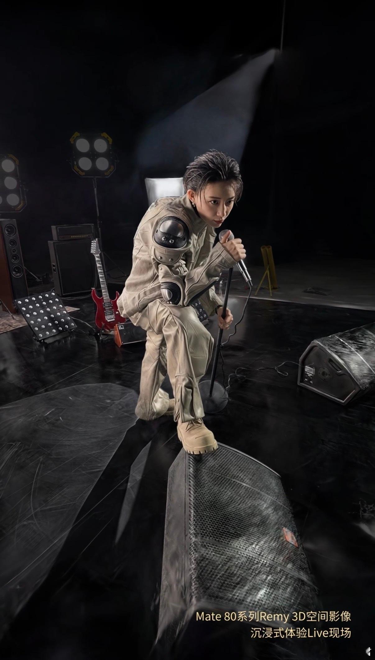 用Remy的方式打开明星小卡 从《咏春》的舞台艺术定格到明星们的趣味分享，这些3