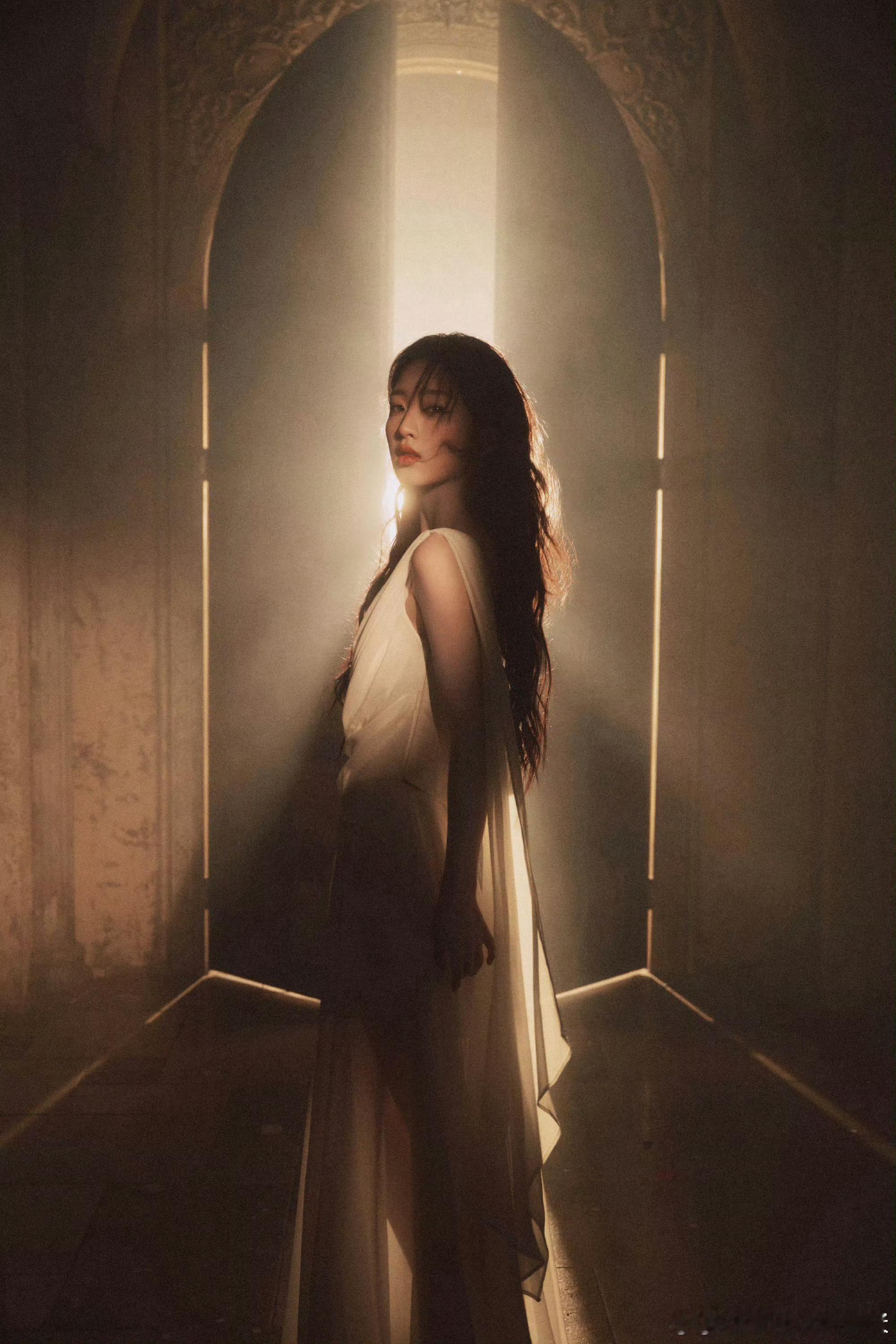 告白剧组为邓恩熙庆生暖心剧组在线宠女🎂庆生氛围温馨又热烈，愿邓恩熙永远明媚可爱