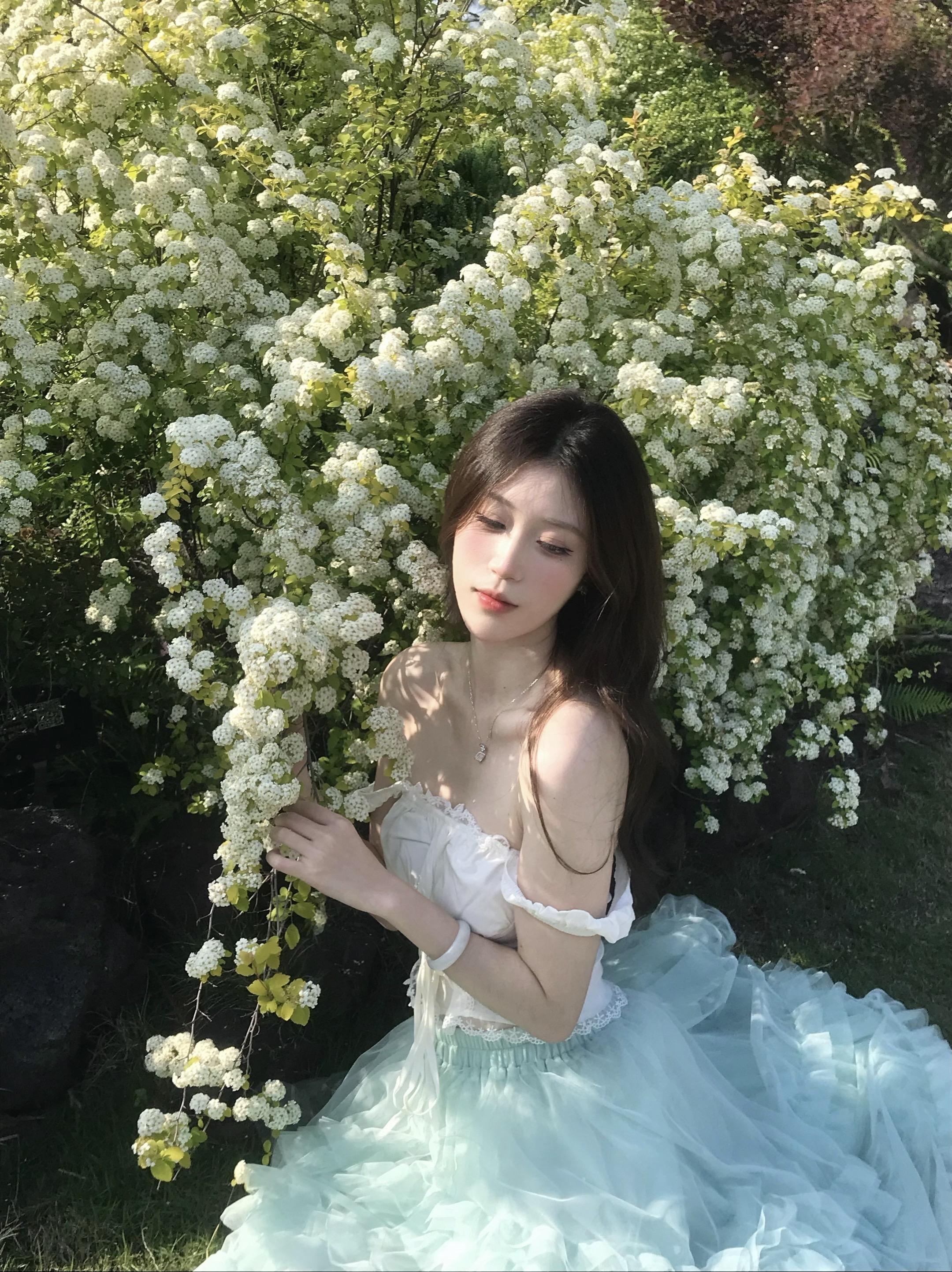 春天 拜托你融化掉女孩们更多的悲伤吧