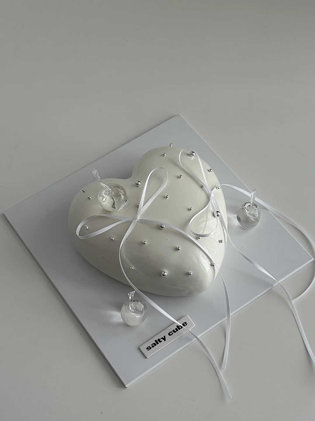 透明色好看还是粉色好看还是蓝色好看