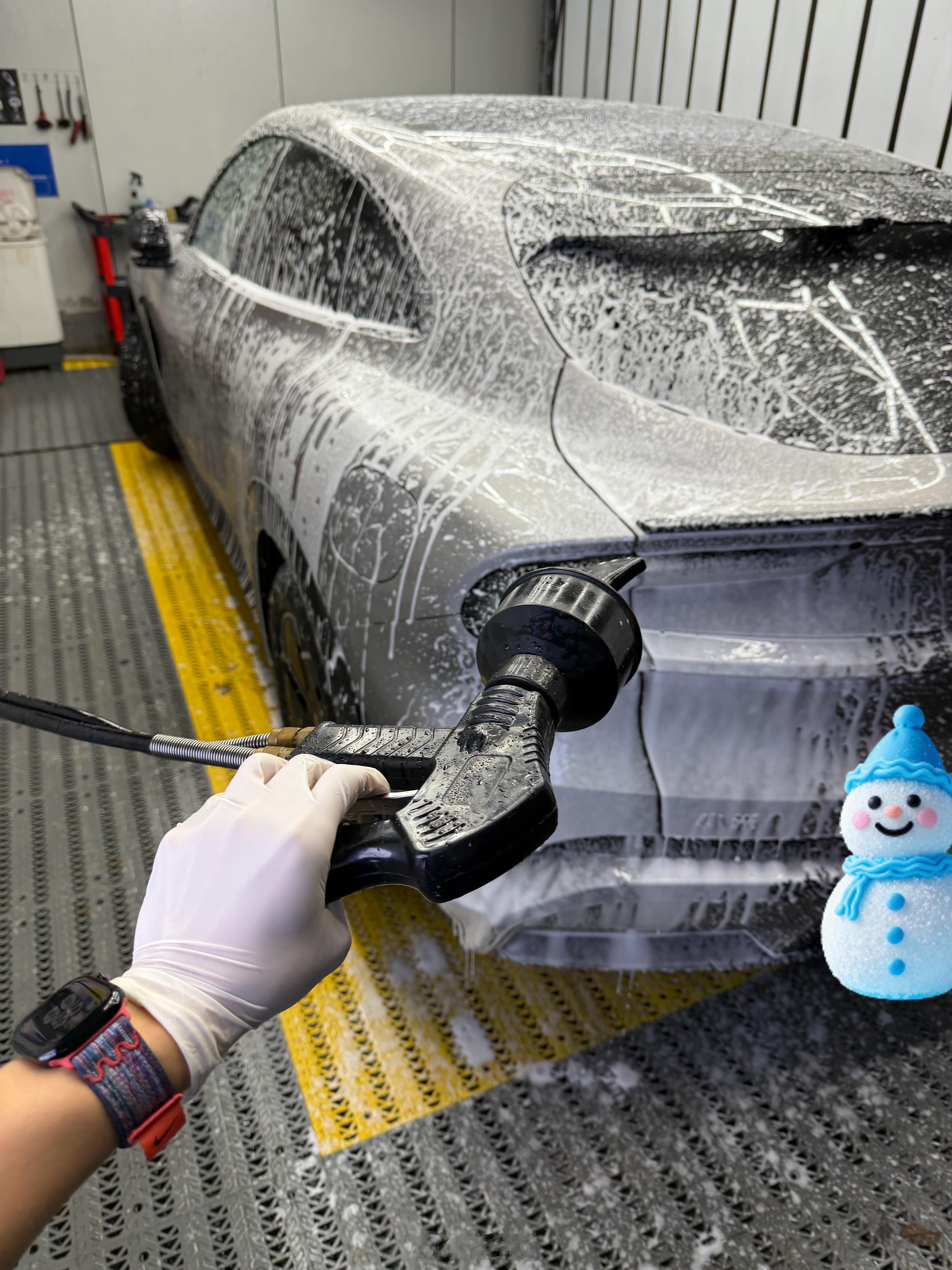 回家第一件事就是，自己动手把车洗了然后……下雨了 南京·南京艺术学院