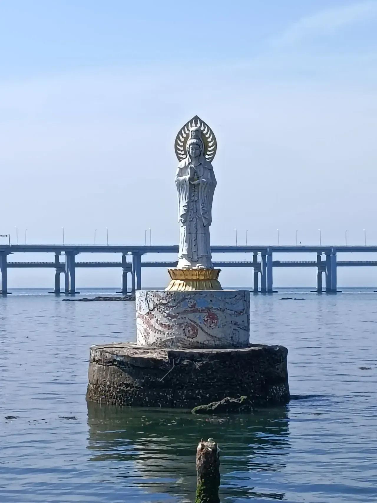 走过才懂，最深的煎熬是病床前的守候
 
人这一辈子，吃过不少苦，受过不少累，从前