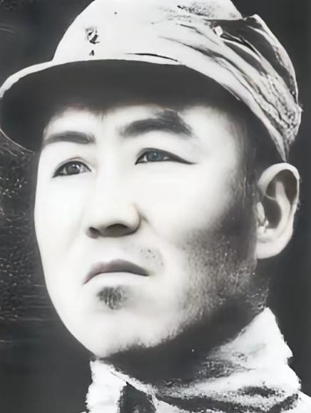 1936年，叛变的地下党陈海约陈毅到酒店里见面，没想到陈毅先去了叛徒家中，只因叛