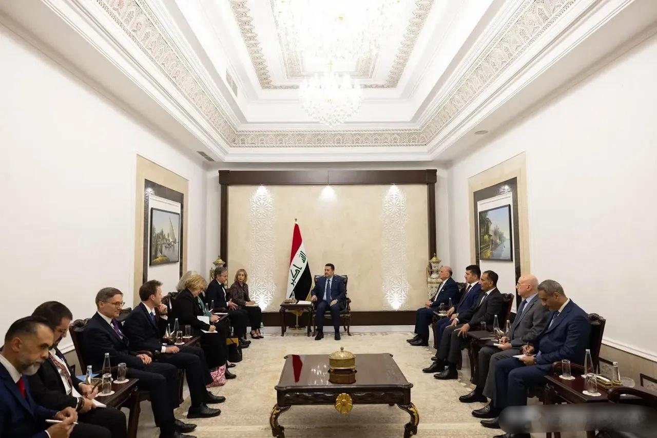 对于美国国务卿布林肯在伊拉克会见伊拉克总理的座位安排，不知道美媒是不是又要像中方