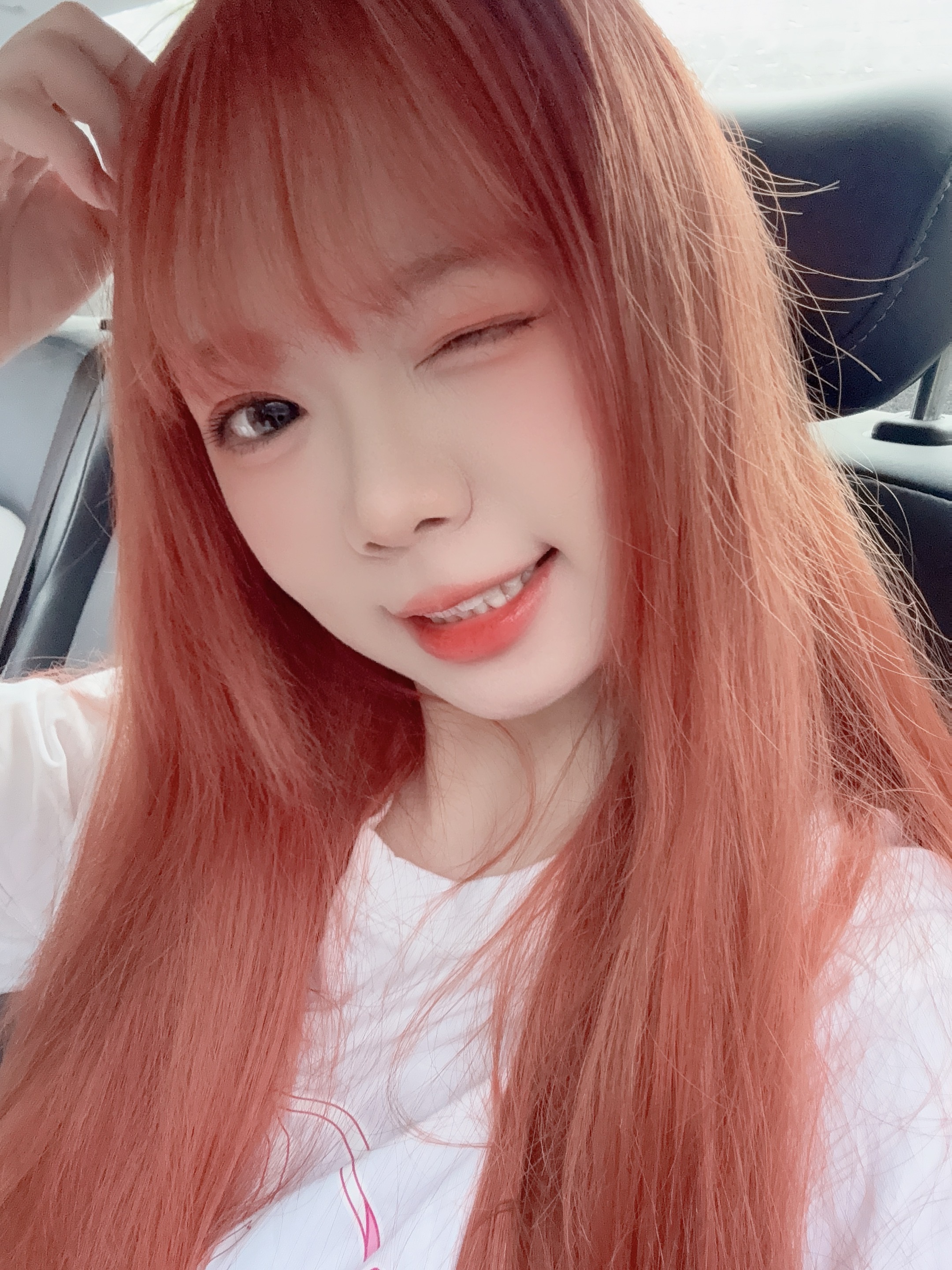 橘色小猪兜系少女
