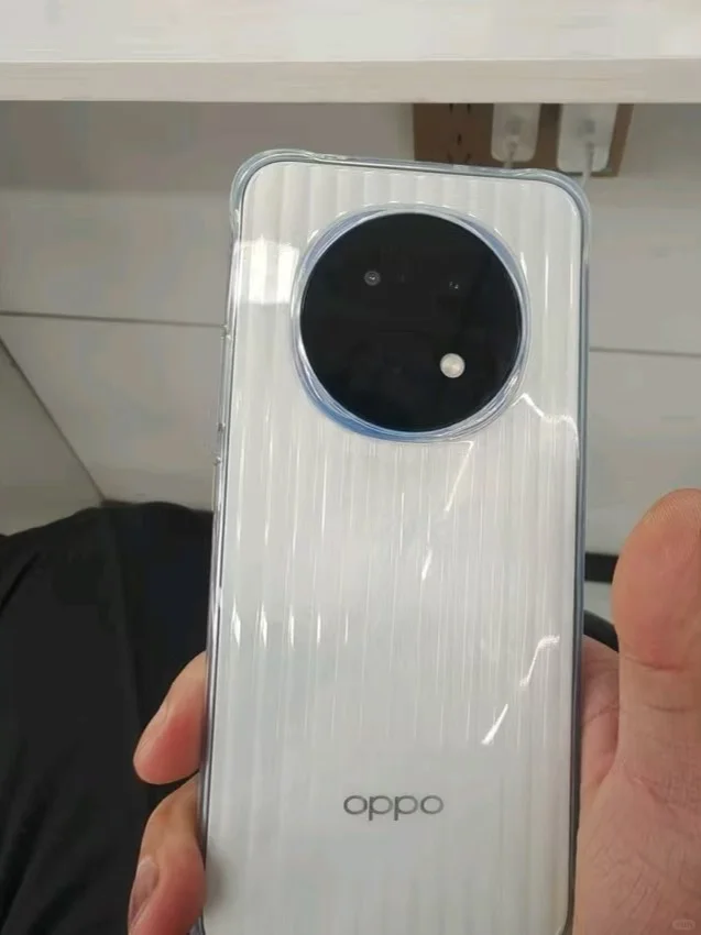 你们在玩梗，我却真的买了oppo a5pro😢