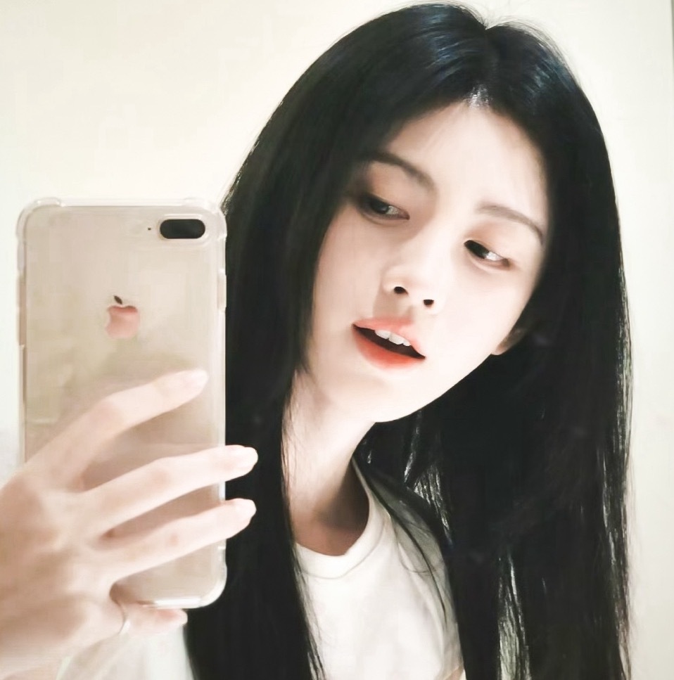 🐰想掰一颗兔子牙🫣 
