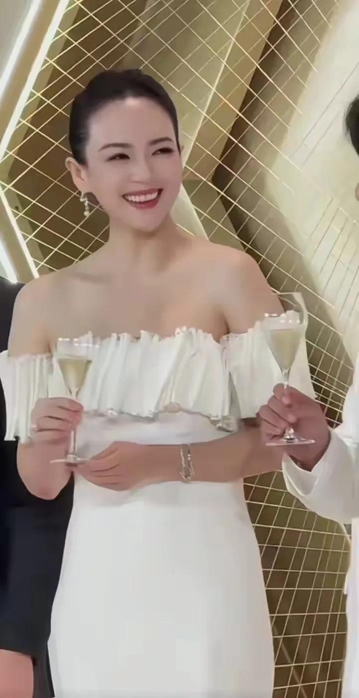 岁月是一杯酒！