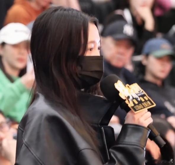 好多明星来看得闲谨制首映礼 好多明星都来看电影得闲谨制 首映礼：关晓彤、姚晨、周