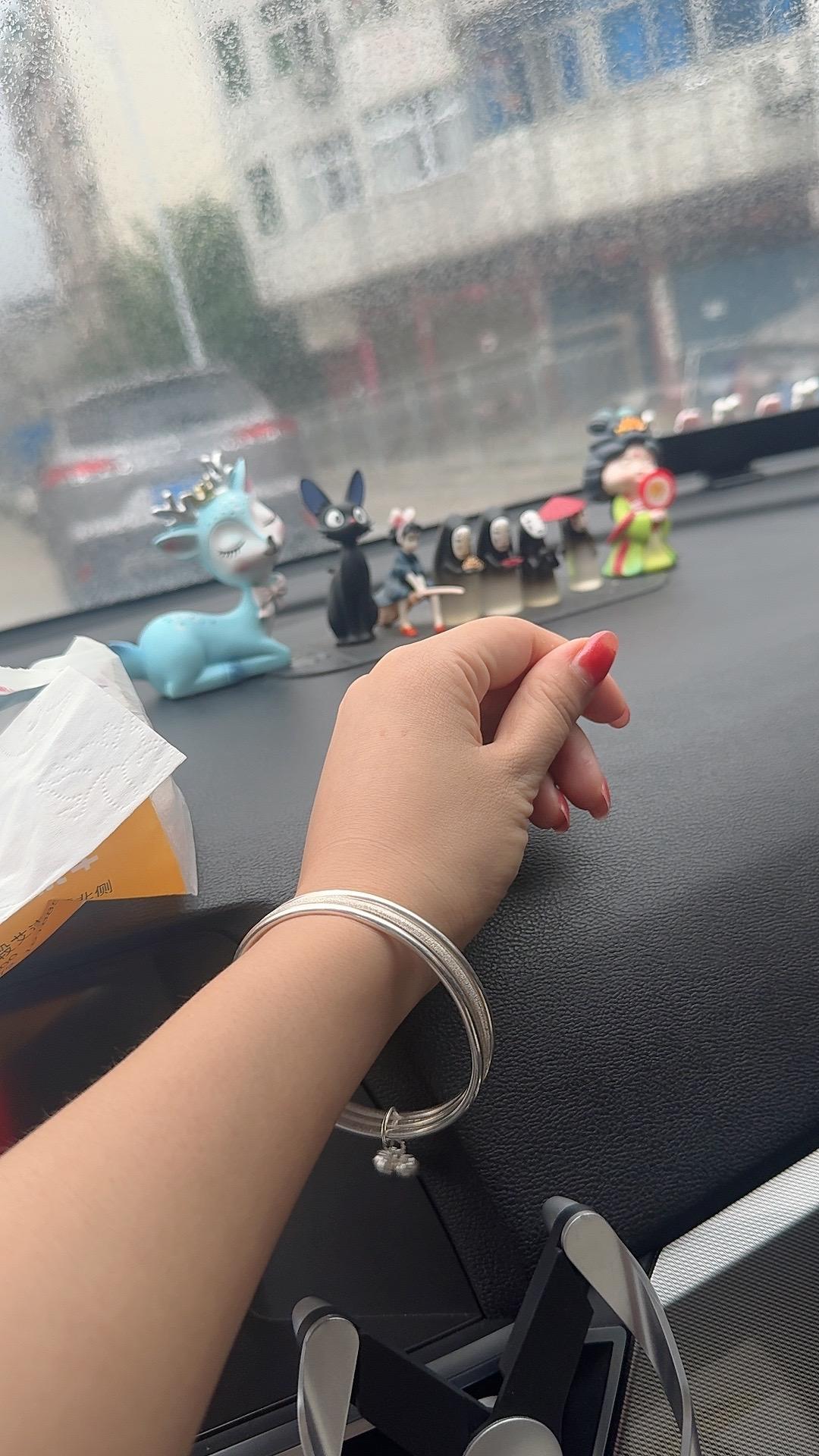 非得是金的吗，银的不行吗？😂